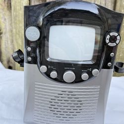 The Singing Machine Karaoke Machine w/ Screen CD Player 2 Mic Inputs AUX