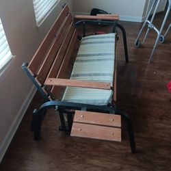 Out Door Glider Bench With Trays 