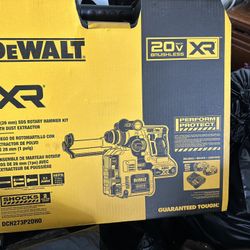 New Dewalt Rotary Hammer Kit 