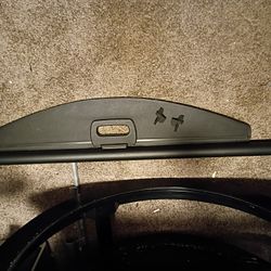 Retractable Cargo Cover For 2019 Jeep Cherokee