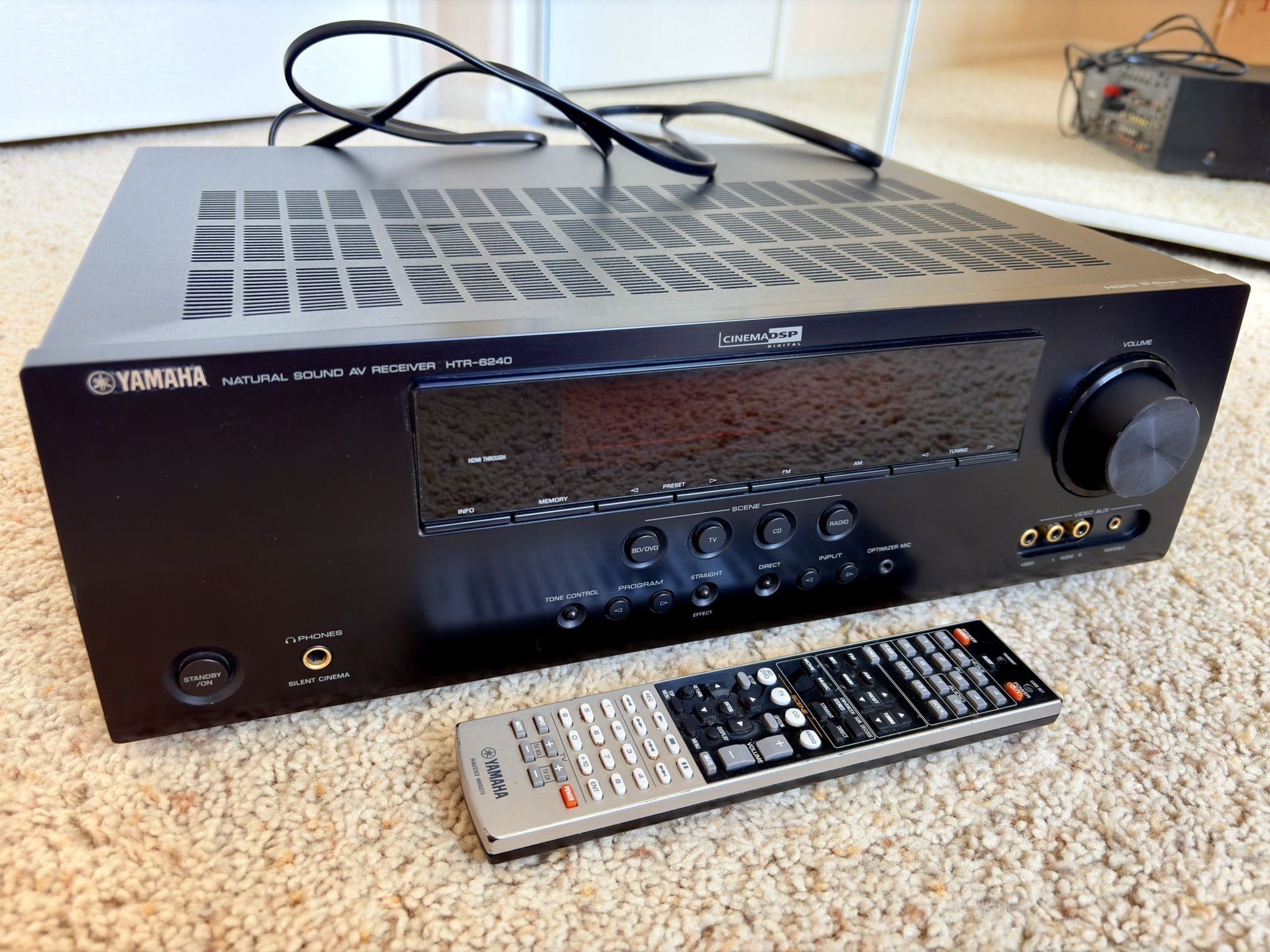 YAMAHA NATURAL SOUND AV RECEIVER HTR-6240