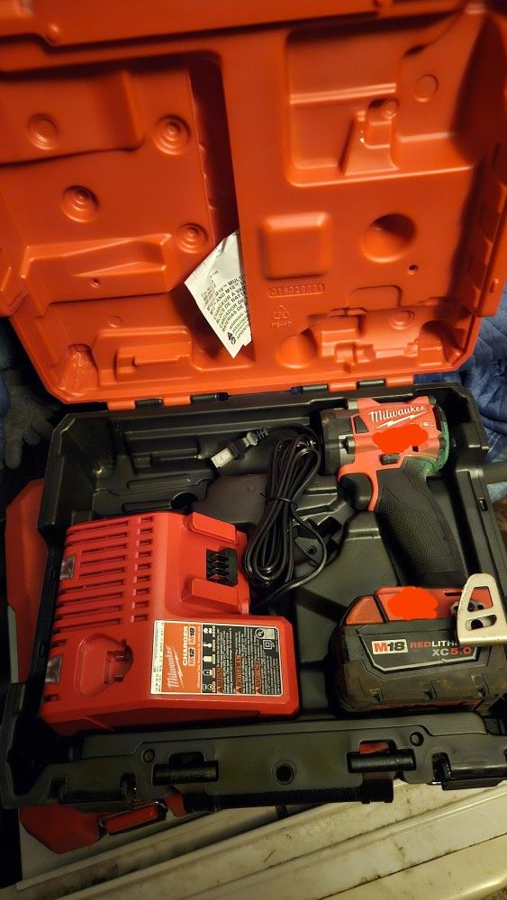 Milwaukee 1/2"drive Impact Gun With 2 New Batteries Charger And Case