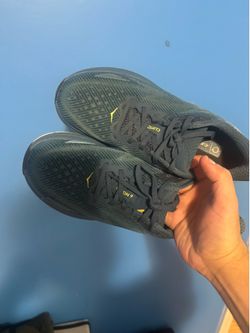 Hoka one one
