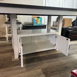 Kitchen Table 