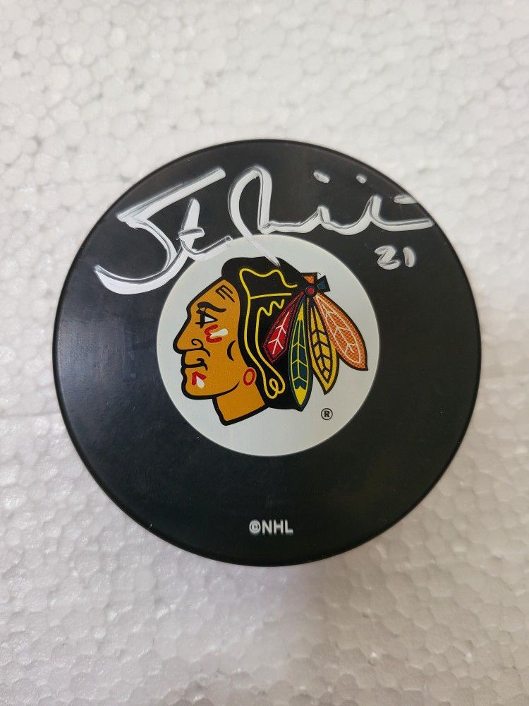 Stan Mikita signed puck