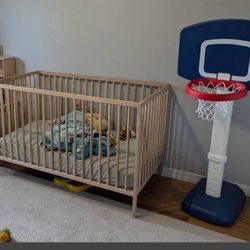 IKEA SNIGLAR crib and mattress