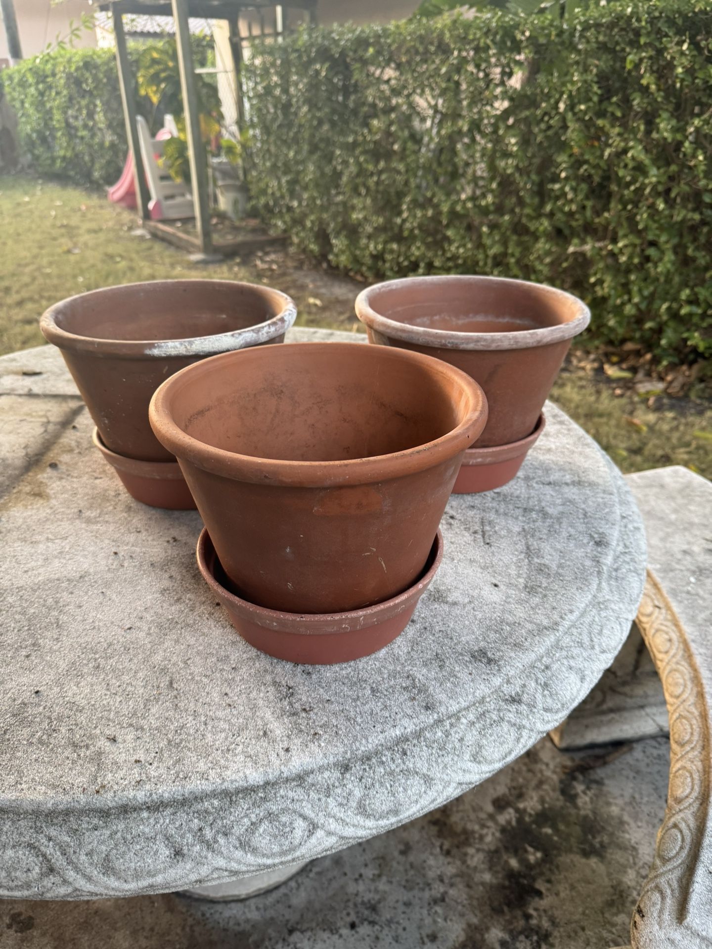 3 Ceramic Pots