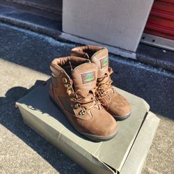 Timberland Boots Size 5M 