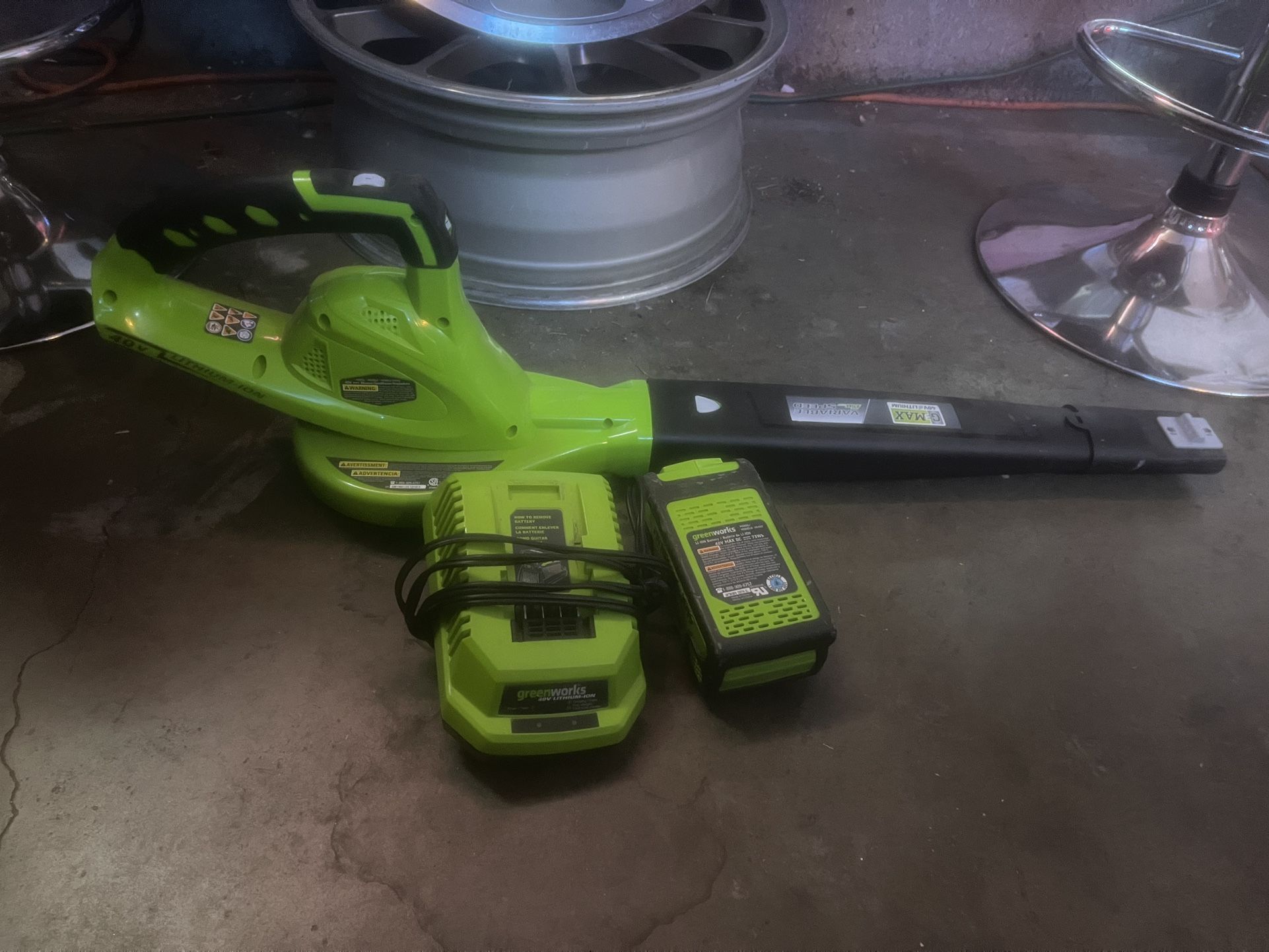 Greenworks Blower With Battery And Charger