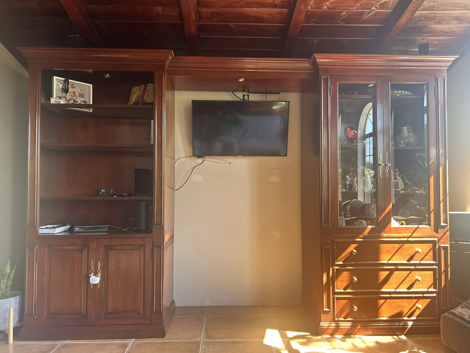 Entertainment Wall Unit