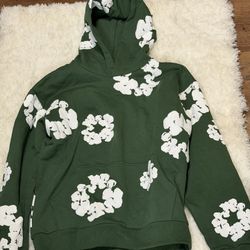 Denim Tear Cotton Wreath Hoodie