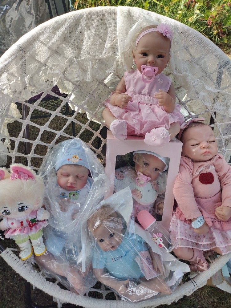 Reborn And Other Dolls