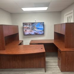 OFFICE/HOME DESK L-SHAPE DESK WITH HUTCH 