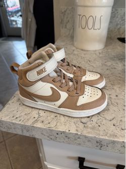 Kids Nike 11c