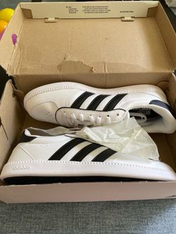 Adidas BreakNet Sleek