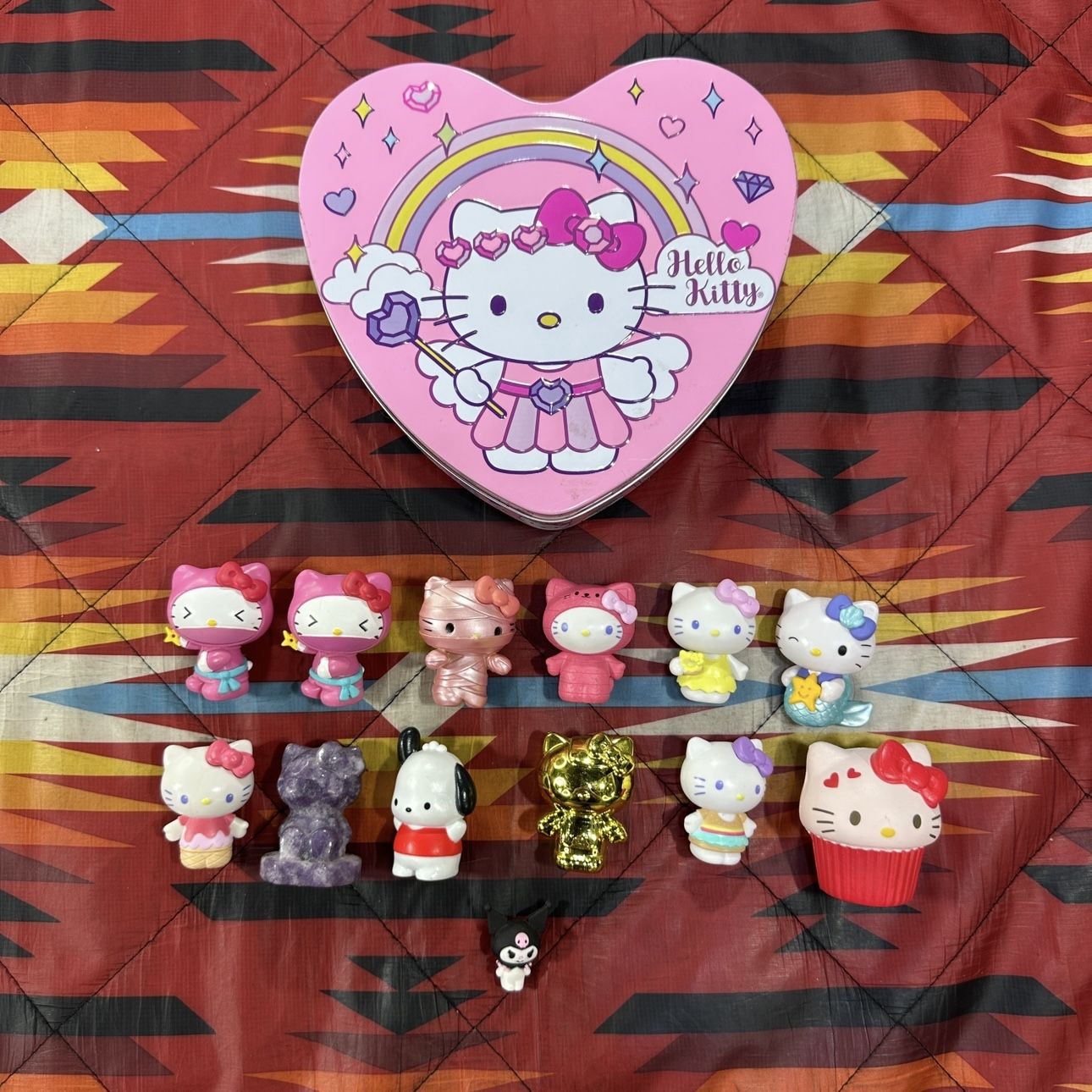 Sanrio Hello Kitty Lot Of 13 Figures Tin Heart