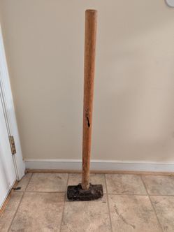 12 lb Stanley Sledge Hammer