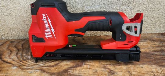 Milwaukee staple cable romex tool only