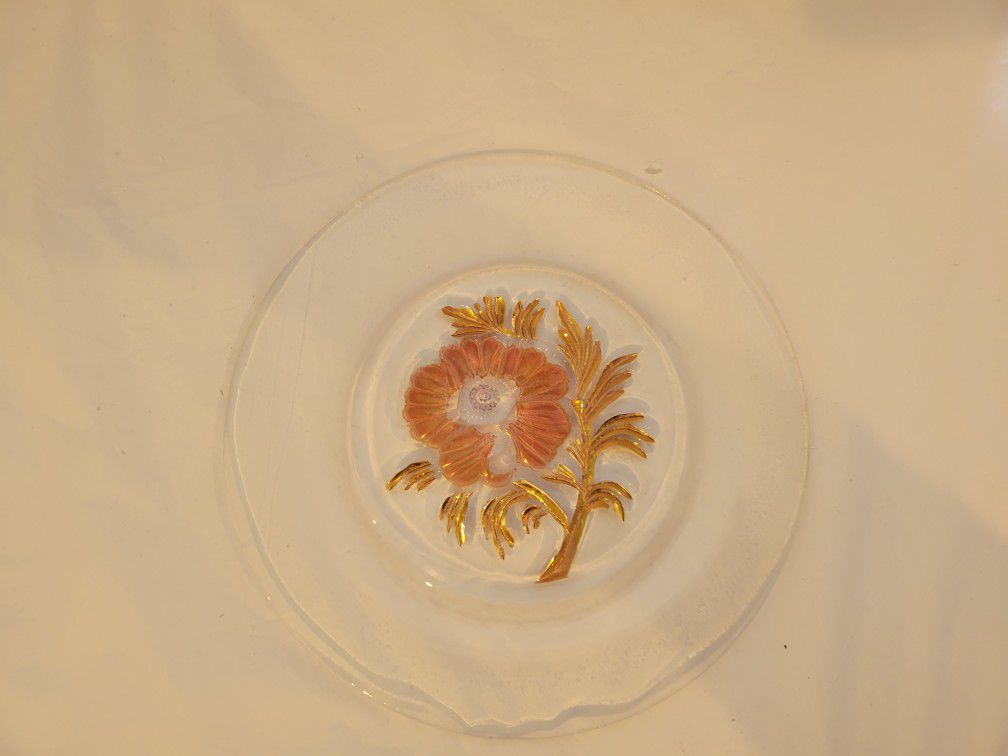 Vintage Plate With Flower Center