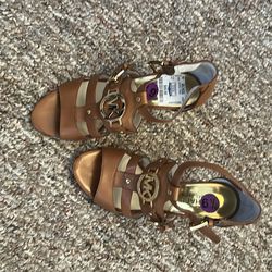 High heels woman shoes Size 6 1/2