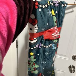 Hello Kitty Christmas Blanket