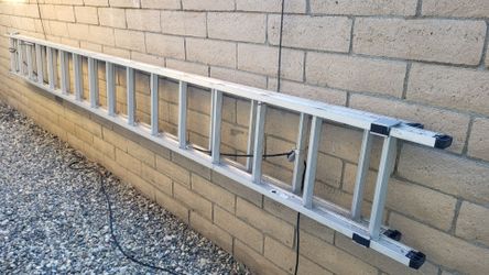 Werner 32 ft. Aluminum Extension Ladder - 300 lb. Capacity (Type IA)