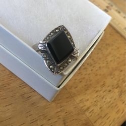 Beautiful Black onyx sterling silver Ring
