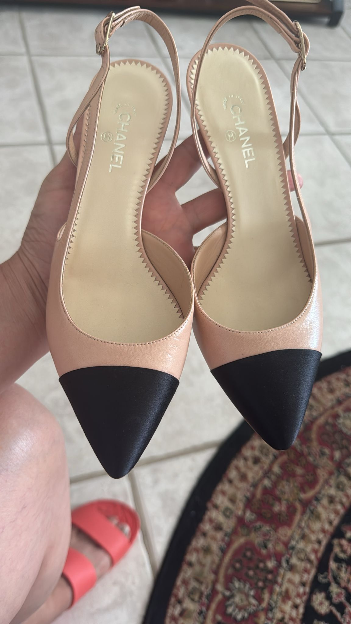 Im Selling My 2 Pai Chanel Shoes For Sale