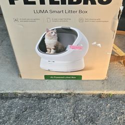 Petlibro Luma Litter Box A.i