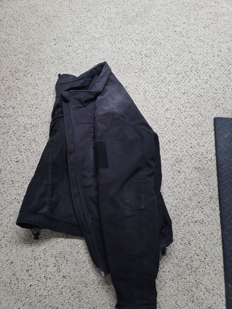 Concealed Weapon Coat Well Used L (s.hill)