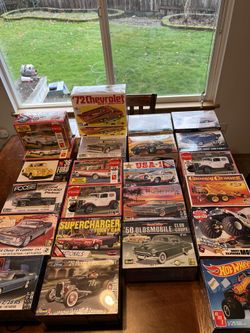 Big Lot Of 25 Models Lots Of Rare Cars 