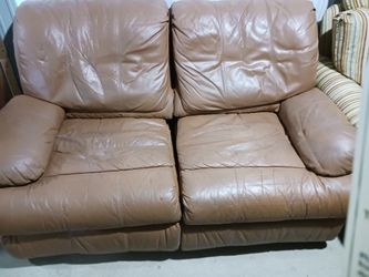 Vintage Leather Dual Recliner Loveseat 