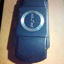 VINTAGE  SONY PSP-1000 CONSOLE IN BLACK SOLD AS IS