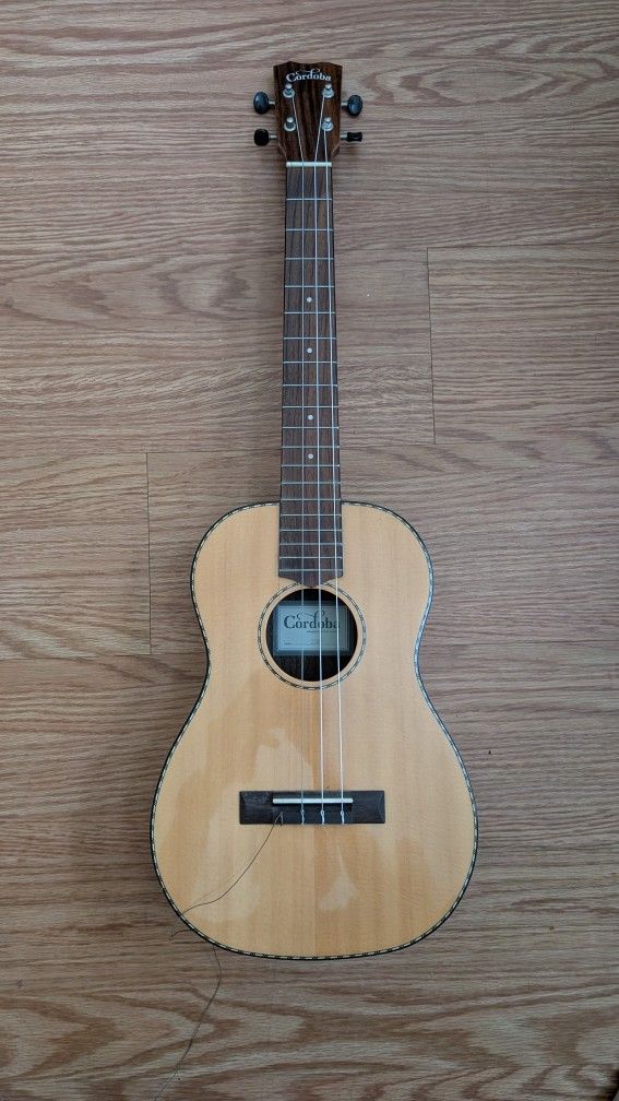 Cordoba 22B Ukulele