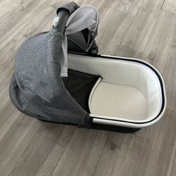 Uppababy bassinet