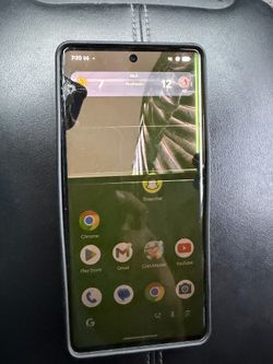 Google pixel 7 pro 512 GB cracked screen