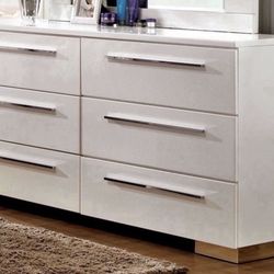 Beautiful Sapphire White Dresser New