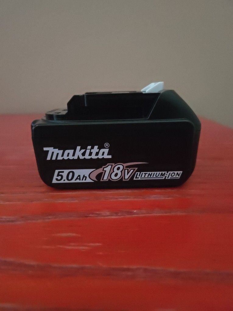 2 New Makita 18v 5.0ah Batteries
