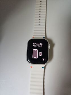 Apple Watch Series 8 41mm + 3 Bands + Charger