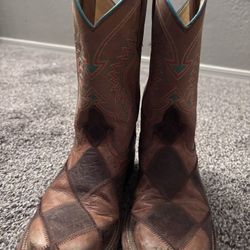 Used Leather Boots Kids Size 2 