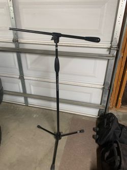 Ultimate Support heavy duty Tripod boom stand