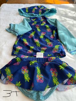 Swimming suit set