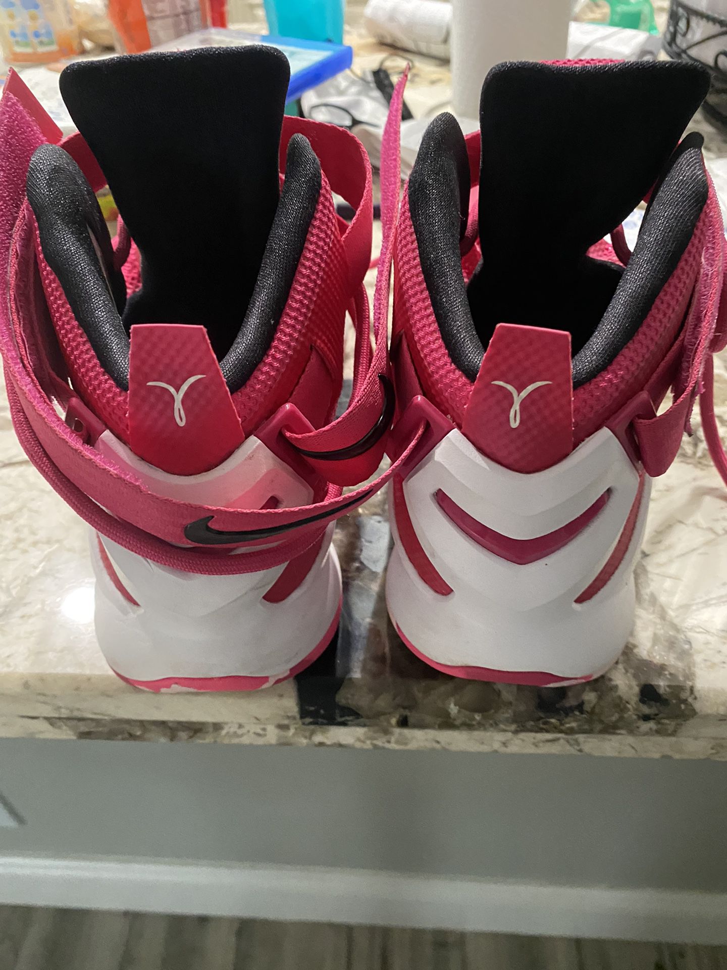 Nike Lebron Soldier Ix Breast Cancer and 50 similar items