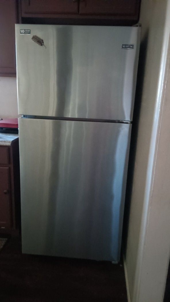 Refrigerator Maytag Silver Color