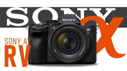 Sony A7R V with box / batteries
