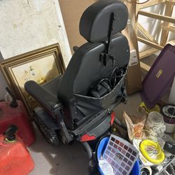 Mobility electric wheelchair 