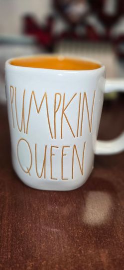 RAE DUNN COFFEE MUG/CUP