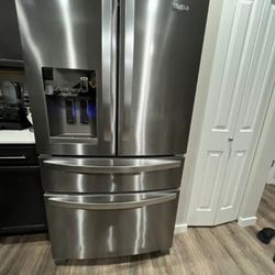 Refrigerator whirlpool