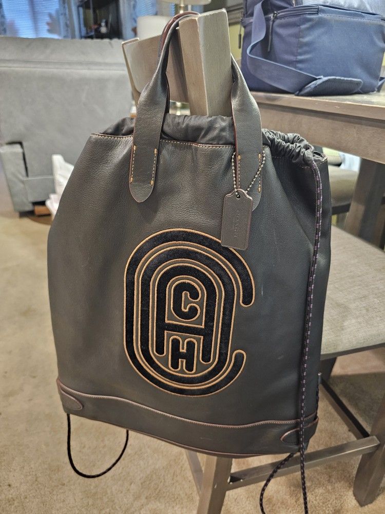 COACH BACKPACK