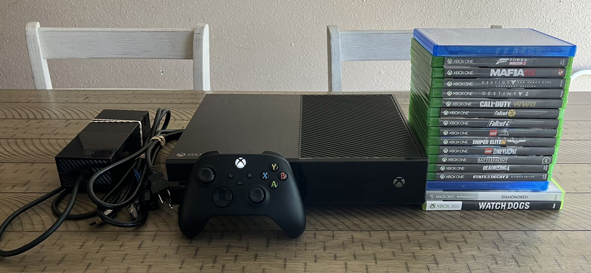 Microsoft Xbox One Console 500gb W/ controller & 17 games TESTED